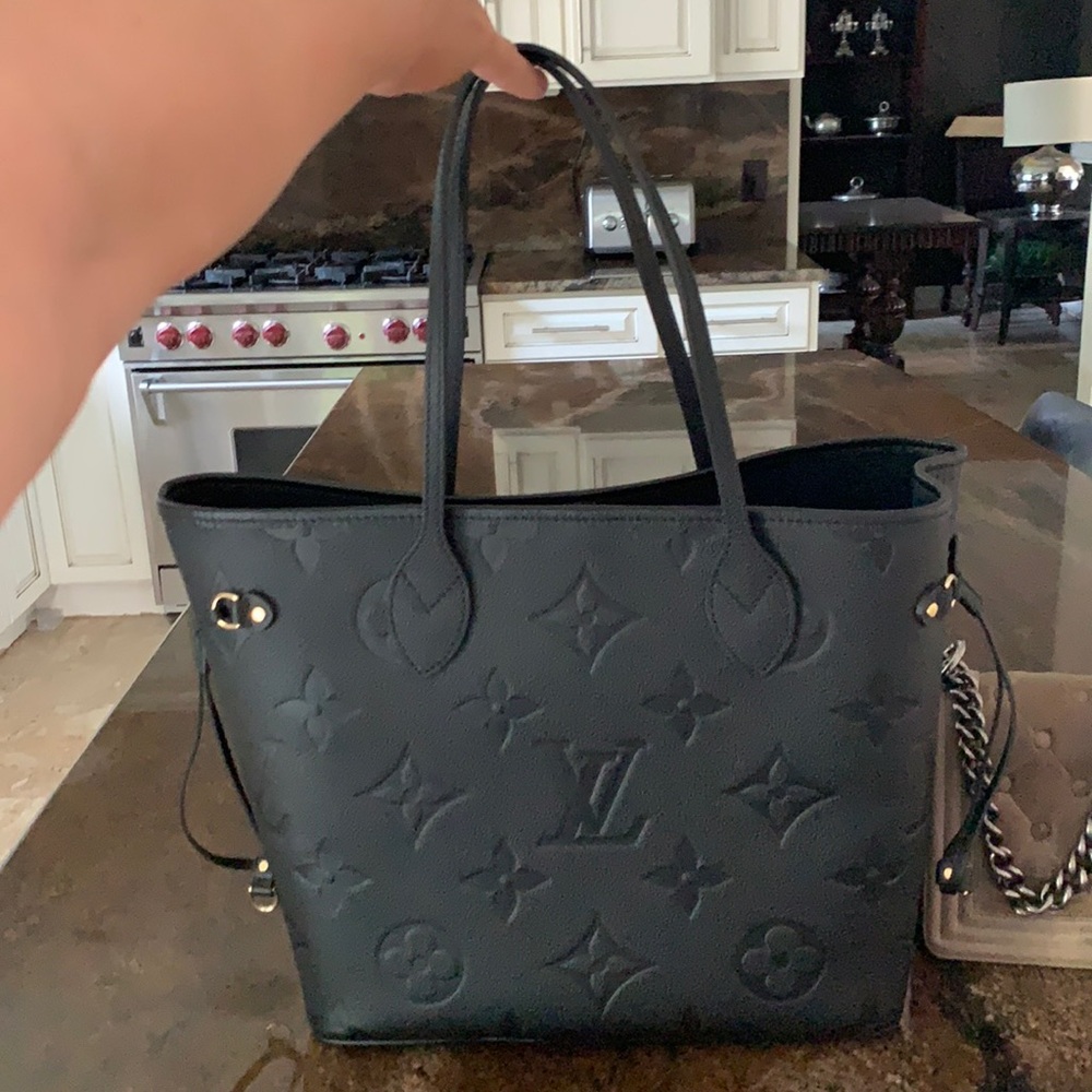 Louis Vuitton Neverfull MM Black Empreinte